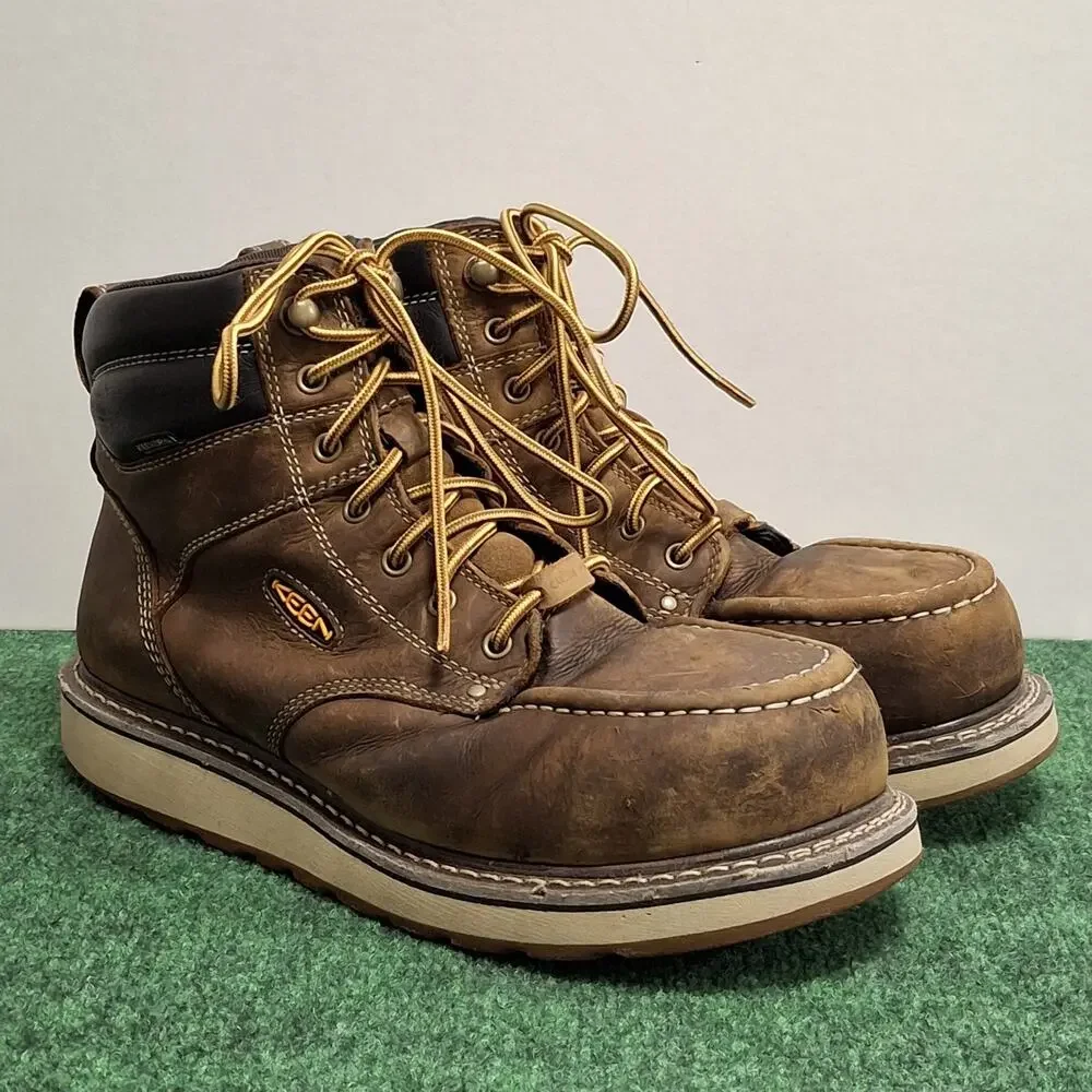 Keen men size